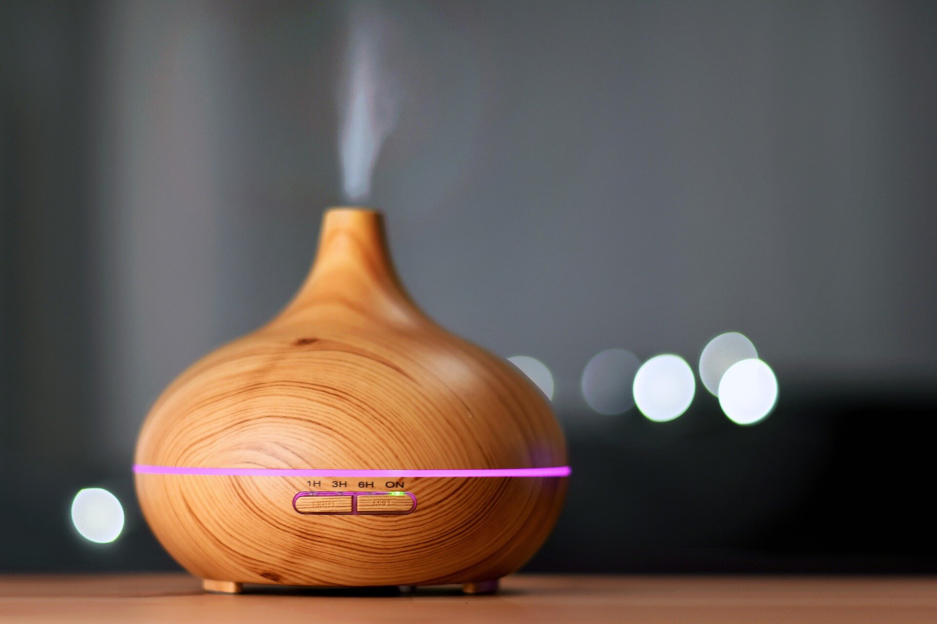 The Best Essential Oil Diffusers To Enhance Your Environment